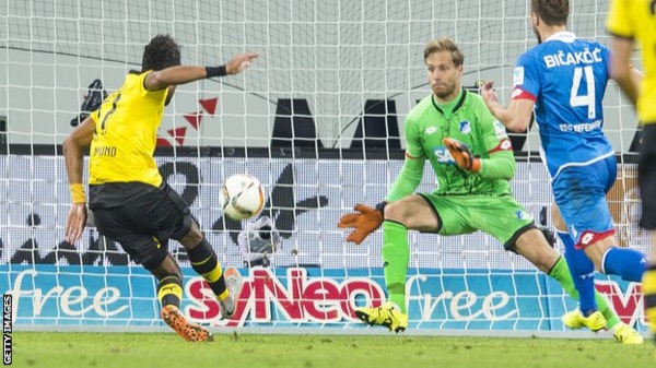 Aubameyang menyamakan kedudukan untuk Dortmund