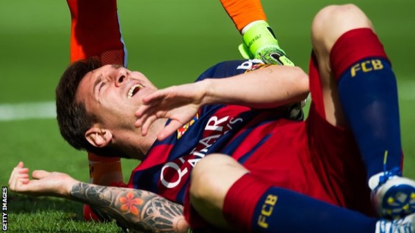 Lionel Messi cidera kaki kiri