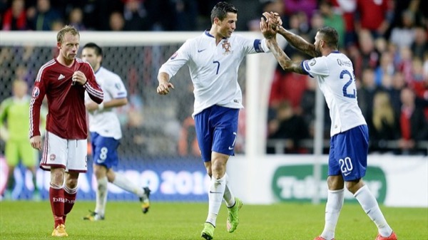 Cristiano Ronaldo cetak gol di Denmark
